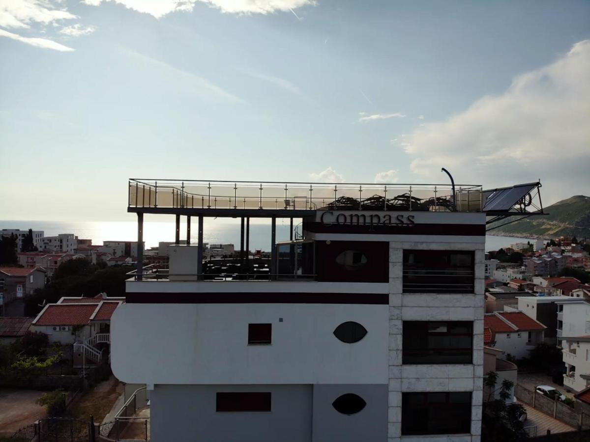 Compass Aparthotel Dobra Voda Esterno foto