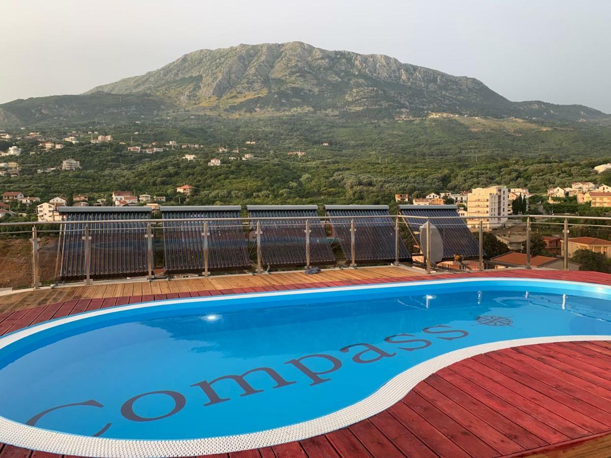 Compass Aparthotel Dobra Voda Esterno foto